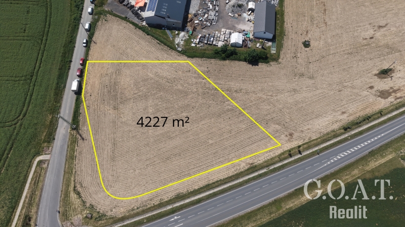 Prodej pole 22473 m² Hrádek - Nová Huť