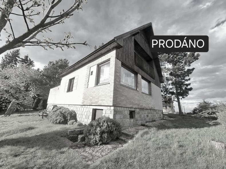 Prodej chaty 77 m², pozemek 621 m² Prodej chaty 77 m², pozemek 621 m²