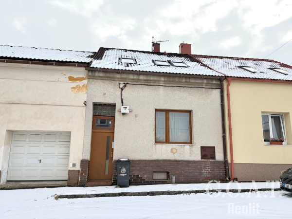 Prodej rodinného domu 95 m², pozemek 296 m²
