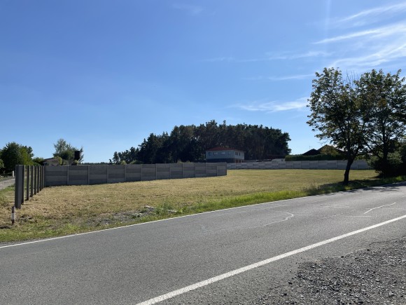 Prodej komerčního pozemku 2500 m² (foto 12)