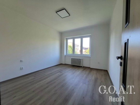 Prodej bytu 3+1 77 m² (foto 9)