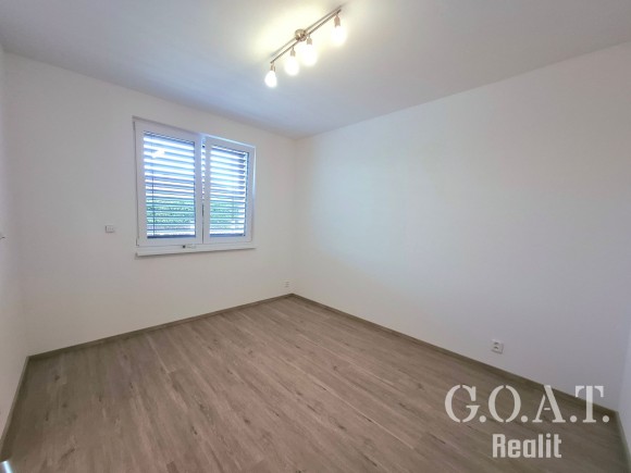 Pronájem bytu 2+kk 55 m², Dobřany (foto 8)