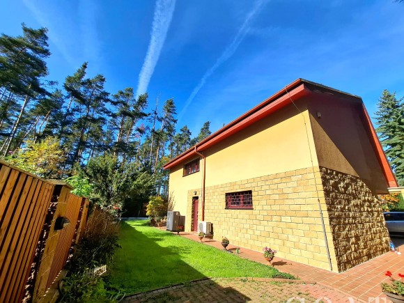 Prodej rodinného domu 279 m², Plzeň - Lhota (foto 5)