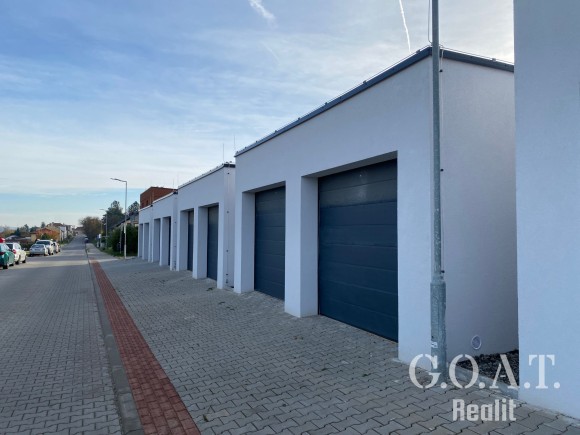 Pronájem garáže 20 m², Vochov (foto 2)