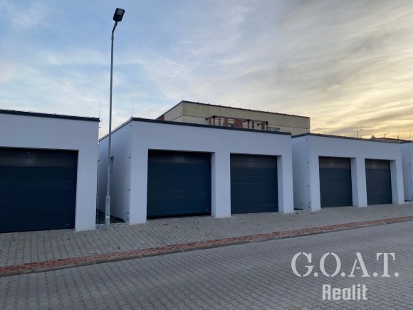 Pronájem garáže 20 m², Vochov (foto 3)