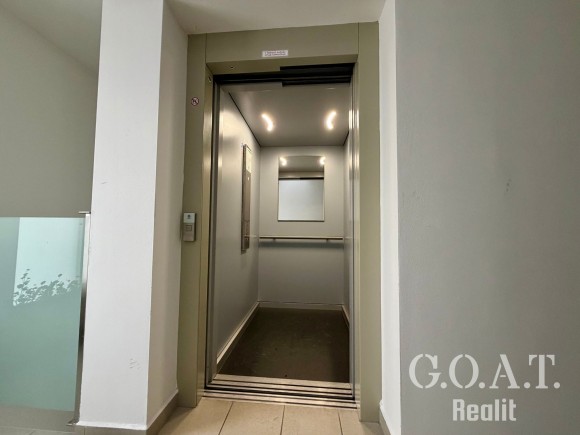 Pronájem bytu 1+kk 38 m² (foto 13)