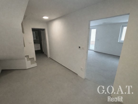 Prodej rodinného domu 4+kk, Kozolupy (foto 8)