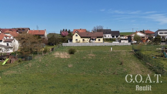 Prodej stavebního pozemku 1093 m² Příšov (foto 2)