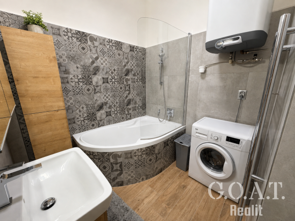 Prodej bytu 3+1 81 m² Raisova, Plzeň - Jižní Předměstí (foto 12)