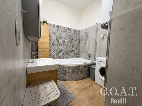 Prodej bytu 3+1 81 m² Raisova, Plzeň - Jižní Předměstí (foto 13)