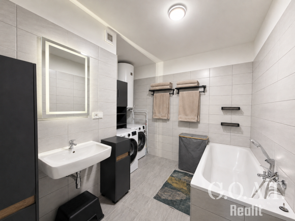 Prodej bytu 4+kk 81 m² Vochov (foto 16)