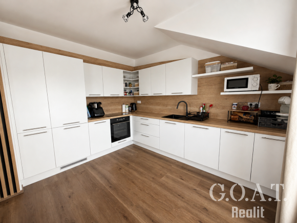 Prodej bytu 4+kk 81 m² Vochov (foto 3)