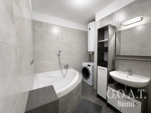 Prodej bytu 4+kk 74 m² Línská, Vejprnice (foto 15)