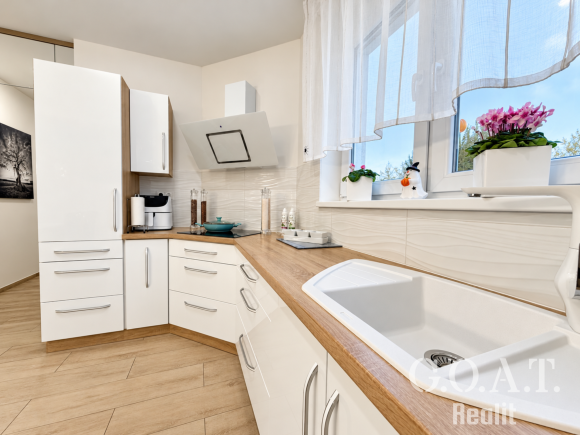 Prodej bytu 3+kk 68 m² Vochov (foto 5)