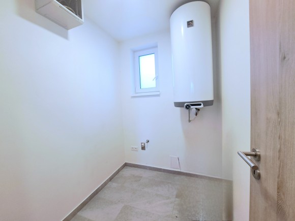 Prodej rodinného domu 4+kk , Vejprnice (foto 14)